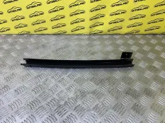 Направляющая стекла Nissan Navara (D40) 2004-2015 2011 80216EA000 ПИКАП 2.5 D YD25DDTI