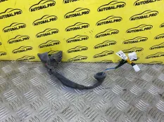 Проводка Toyota Rav 4 (CA40) (2012-2019) 2013 8218142010 2.2 D 2ADFTV