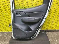 Обшивка двери задняя правая Mitsubishi L200 (2015-2022) 2019 7222B336XC ПИКАП 2.2 D 4N14