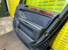 Обшивка двери передняя правая Mercedes-Benz GL-Класс I X164 500 (2006-2009) 2006 A1647200462 5.5 I M273