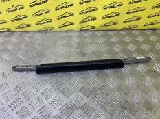 Накладка декоративная центральной консоли Mercedes-Benz GL-Класс I X164 500 (2006-2009) 2006 A1646800670 5.5 I M273, правая