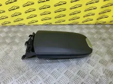 Крышка подлокотника Mercedes-Benz GL-Класс I X164 500 (2006-2009) 2006 A164800251 5.5 I M273