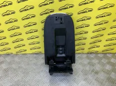Крышка подлокотника Mercedes-Benz GL-Класс I X164 500 (2006-2009) 2006 A164800251 5.5 I M273