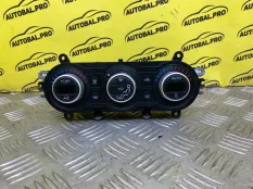 Блок управления печки/климат-контроля Ford Ranger III (2011-2023) 2015 AB3918C612EA 3.2 D