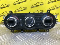 Блок управления печки/климат-контроля Ford Ranger III (2011-2023) 2015 AB3918C612EA 3.2 D