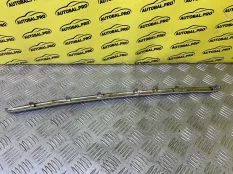 Накладка декоративная центральной консоли Mercedes-Benz GL-Класс I X164 500 (2006-2009) 2006 A1646830270 5.5 I M273, правая
