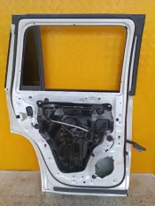 Дверь задняя левая Chevrolet Tahoe IV (2014-2020) 2015 22957422 5.3 I L83