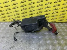 Блок предохранителей Toyota Hilux (2005-2015) 2005 827410K010 ПИКАП 3.0 D 1KDFTV
