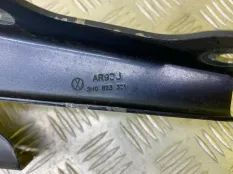 Петля капота левая Volkswagen Amarok (2010-н.в.) 2012 2H0823301 ПИКАП 2.0 D CDCA