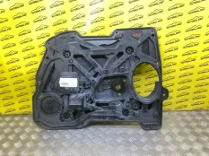 Шумоизоляция двери передней правой Chrysler Grand Voyager V (2008-2015) 2009 3015749K МИНИВЭН 2.8 D