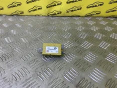 Усилитель антенны Land Rover Range Rover Evoque I (2011-2018) 2014 BJ3219G255BA ВНЕДОРОЖНИК 2.2 D 224DT