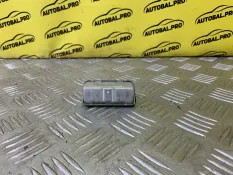 Подсветка номера Toyota Rav 4 (XA50) (2018-н.в.) 2019 8127033110 2.5 I A25AFXS