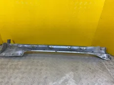 Накладка на порог Toyota Land Cruiser Prado 150 (2009-2023) 2019 7580560080 2.8 D 1GDFTV, правая