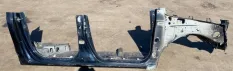 Порог правый Toyota Hilux (2015-2021) 2017 61401KK900 2.4 D 2GDFTV