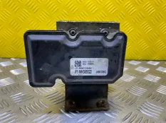 Блок ABS Mitsubishi Fuso Canter (2010 - н.в.) 2014 MK585522 ГРУЗОВОЙ 3.0 D 4P10-AAT4