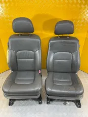 Салон (комплект сидений) Toyota Land Cruiser 200 (2008-2021) 2008 ВНЕДОРОЖНИК 4.5 D 1VDFTV