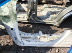 Порог левый Toyota Hilux (2015-2021) 2020 61304KK010 ПИКАП 2.4 D 2GDFTV