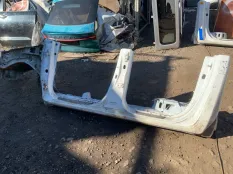 Порог левый Toyota Hilux (2015-2021) 2017 61304KK010 ПИКАП 2.4 D 2GDFTV