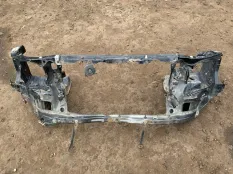 Передняя панель крепления облицовки (телевизор) Toyota Hilux (2005-2015) 2012 532010K170 ПИКАП 2.5 D 2KDFTV