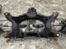 Балка подвески задняя Land Rover Range Rover Evoque I (2011-2018) 2016 LR072077 ВНЕДОРОЖНИК 2.0 D 204DTD