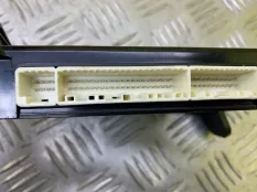 Блок электронный Toyota Tundra II (2006-2022) 2015 886500C352 ПИКАП 5.7 I 3URFBE