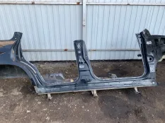 Порог правый Lexus LX 570 (2007-2022) 2008 6131160170 ВНЕДОРОЖНИК 5.7 I 3URFE