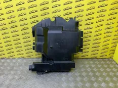 Крышка аккумулятора Mercedes-Benz GL-Класс I X164 500 (2006-2009) 2006 A1646801118 5.5 I M273