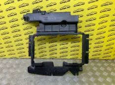 Крышка аккумулятора Mercedes-Benz GL-Класс I X164 500 (2006-2009) 2006 A1646842618 5.5 I M273