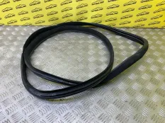 Уплотнитель двери передней правой Mercedes-Benz GL-Класс I X164 500 (2006-2009) 2006 A1647201278 5.5 I M273