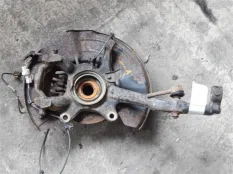 Кулак поворотный правый Toyota Hilux (2015-2021) 2016 2.4 D 2GDFTV