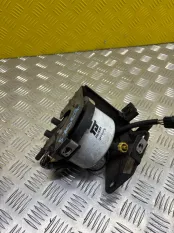 Корпус топливного фильтра Land Rover Range Rover Sport I 2005-2013 2010 7H329B262AD 3.0 D SDV6