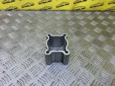Кронштейн Nissan Pathfinder (R51M) 2004-2013 2007 472117S000 ВНЕДОРОЖНИК 2.5 D YD25DDTI