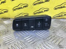 Блок кнопок Hyundai Tucson (2018-2021) 2019 93710D3BW0TRY ВНЕДОРОЖНИК 2.0 D