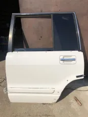 Дверь задняя левая ISUZU Trooper 2000 II (1992-2002) 3.5 I 6VE1