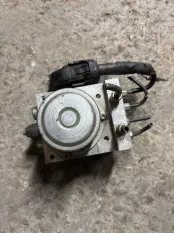 Блок ABS Nissan Juke YF15 I (2011-2014) дорест 2014 1.5 I HR15DE