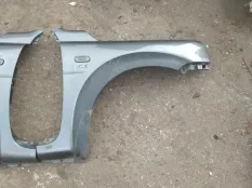 Крыло переднее правое Land Rover Freelander I 1997-2006 2003 2.0 D 204D3