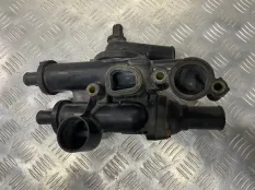 Корпус термостата Dodge Caliber I (2006-2012) 2008 04884568AB 2.0 D ECD