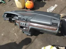 Панель передняя салона (торпедо) Chrysler Sebring II (2000-2006) 2003 2.0 I ECC