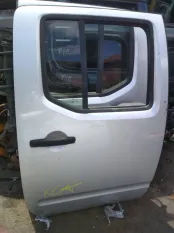 Дверь задняя правая Nissan Navara (D40) 2004-2015 2005 2.5 D YD25DDTI