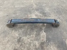 Усилитель бампера переднего Chrysler Voyager IV (2000-2007) 2005 2.4 I EDZ