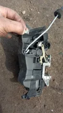 Замок двери передней правой Chrysler Crossfire 2003-2007 2004 3.2 I V6EGX