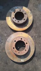 Диск тормозной передний Toyota Hilux (2015-2021) 2017 2.4 D 2GDFTV