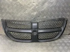 Решетка радиатора Dodge Caravan III (1995-2000) 1997