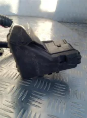 Блок предохранителей Lexus RX 400h II (2005-2009) 2005 3.3 I 3MZFE