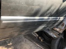 Молдинг двери передней правой Lexus LX 470 1998-2007 1999 4.7 I 2UZFE