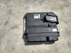 Блок управления двигателем Toyota Rav 4 (XA30) (2005-2014) 2006 8966142D30 2.0 I