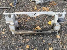 Передняя панель крепления облицовки (телевизор) Chrysler Voyager III 1995-2001 1998