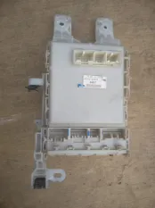 Блок комфорта Toyota Rav 4 (XA30) (2005-2014) 2008 8273042010 2.2 D 2ADFTV