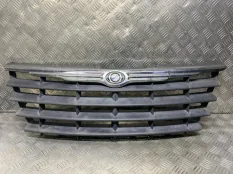 Решетка радиатора Chrysler Voyager IV (2000-2007) 2005 2.8 D ENR
