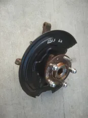 Кулак поворотный правый Nissan Leaf I (2010-2017) 2016 EM57 ELECTRO MOTOR